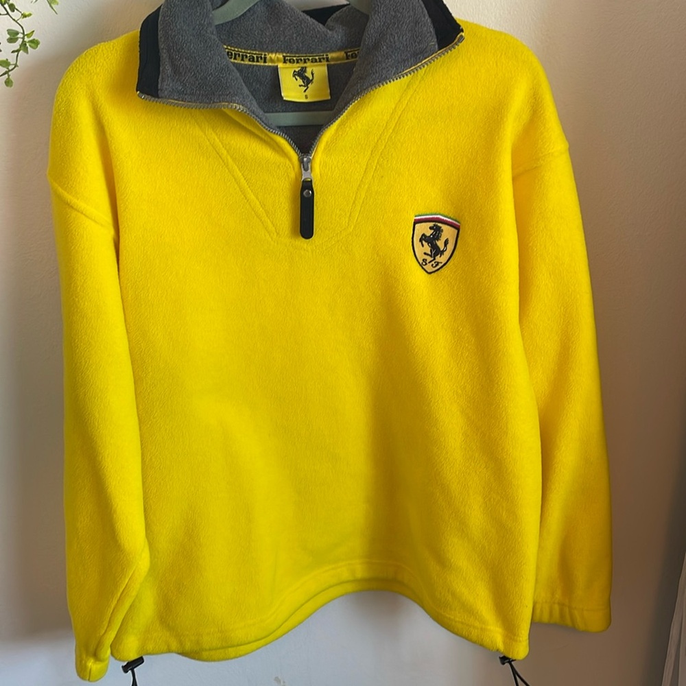 1998 Ferrari fleeced pullover very nice!